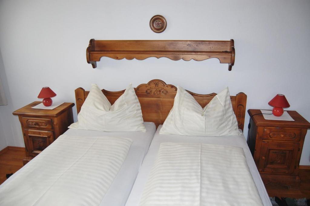 Pension Marienhof Hermagor-Pressegger See Room photo